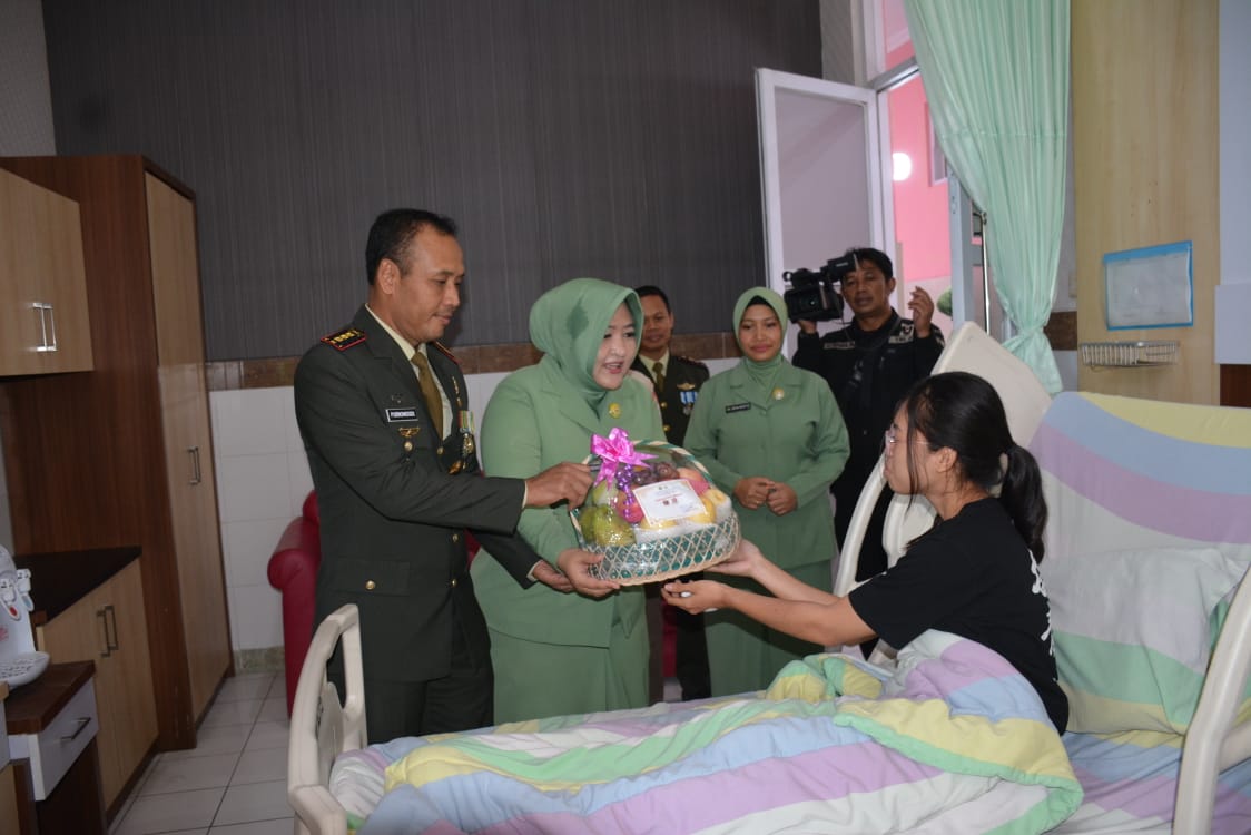 Rangkaian Peringatan HUT Ke-78 TNI, Korem 073/Makutarama Gelar Anjangsana